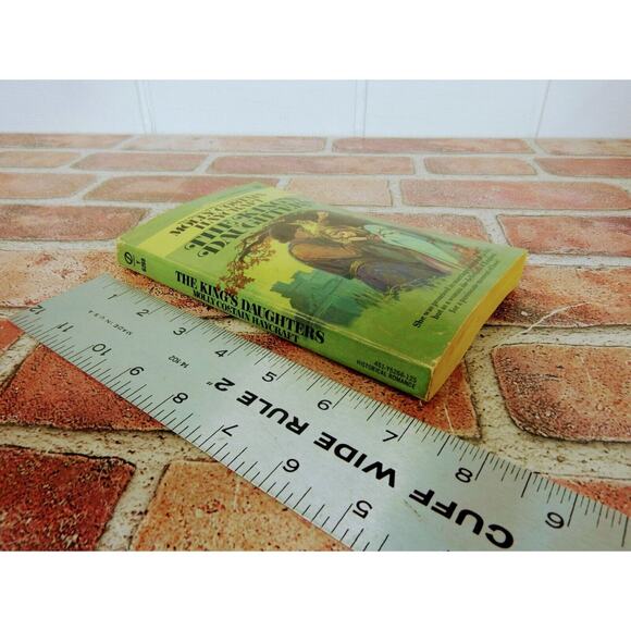 The King's Daughter‎ By Molly Costain Haycraft 1975 1st Ed PB Historical Romance - Picture 6 of 10